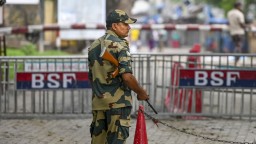 India constitutes committee to monitor current situation on Bangladesh border